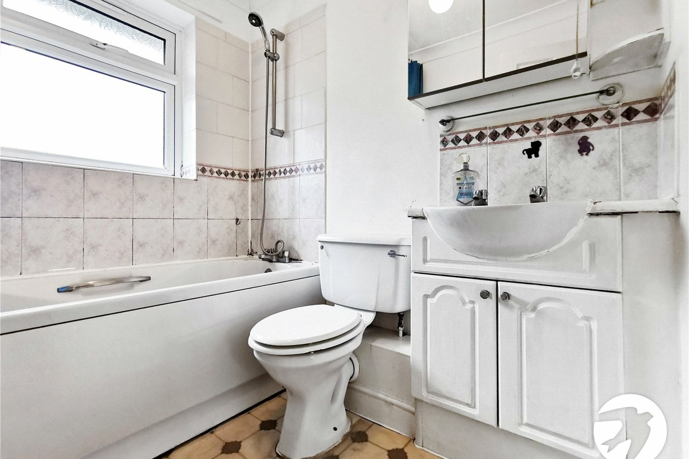 2 bedroom house for sale in Thamesmead | Robinson Jackson