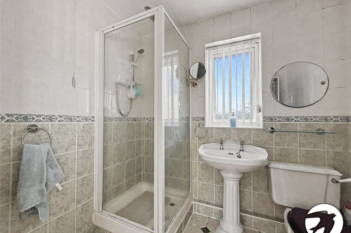 3 bedroom house for sale in Walderslade | Robinson Michael & Jackson