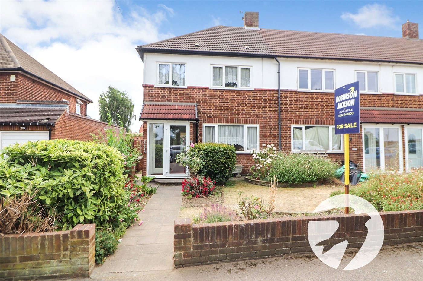 3 bedroom house for sale in Erith | Robinson Jackson