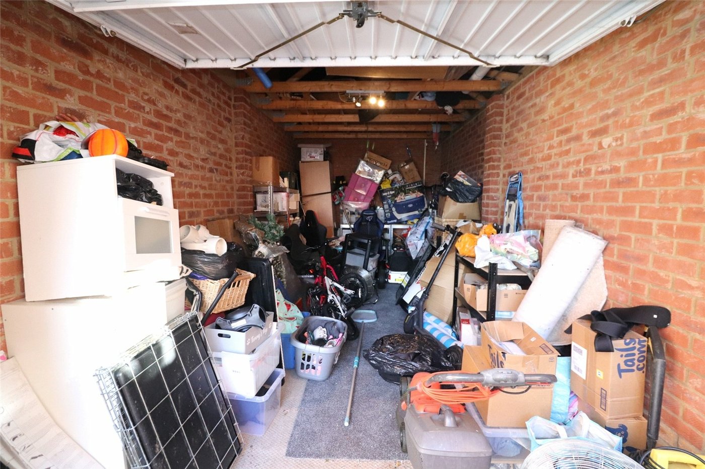 4 bedroom house for sale in Northumberland Heath | Robinson Jackson