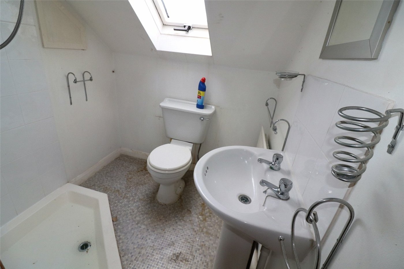 4 bedroom house for sale in Northumberland Heath | Robinson Jackson