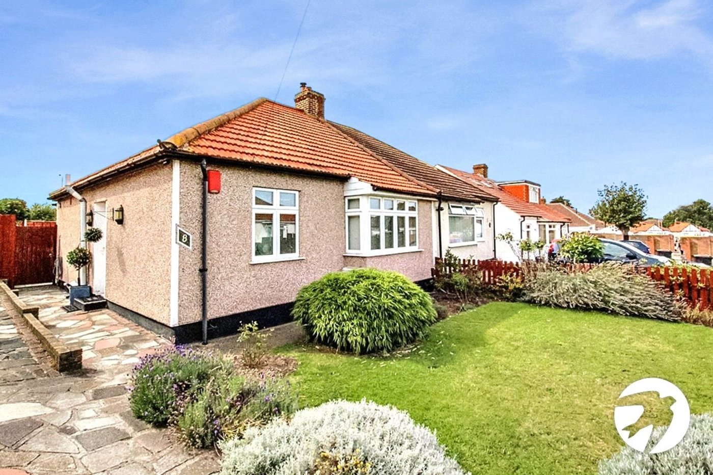 2 bedroom bungalow for sale in Orpington | Robinson Jackson