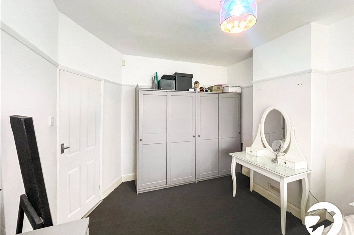 2 bedroom bungalow for sale in Orpington | Robinson Jackson