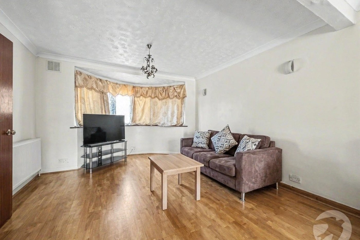 4 bedroom house for sale in South Welling | Robinson Jackson