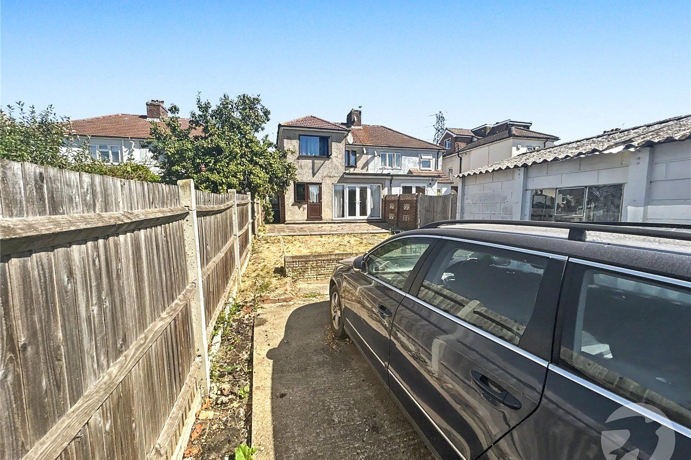 4 bedroom house for sale in South Welling | Robinson Jackson