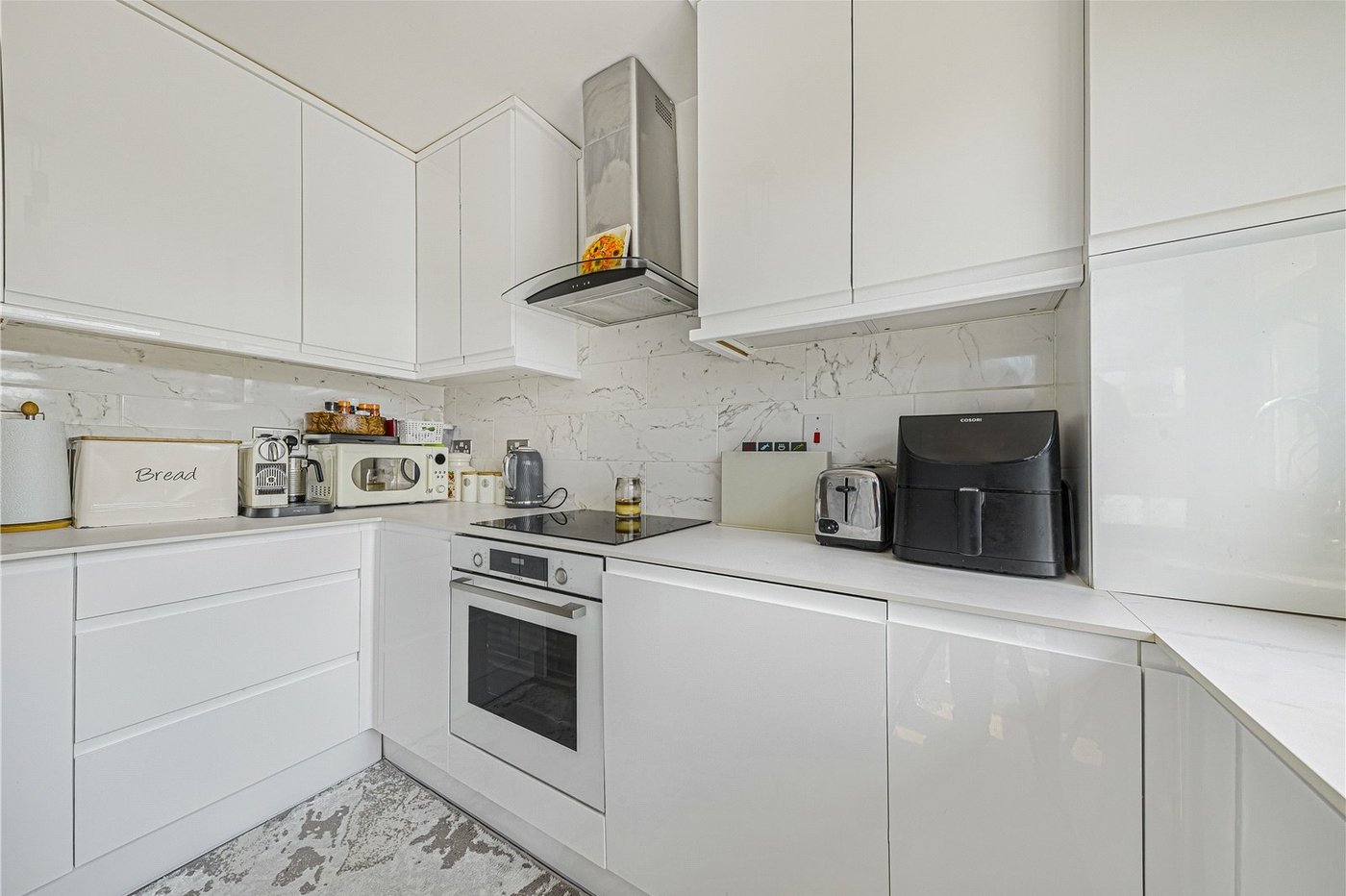 4 bedroom house for sale in South Welling | Robinson Jackson