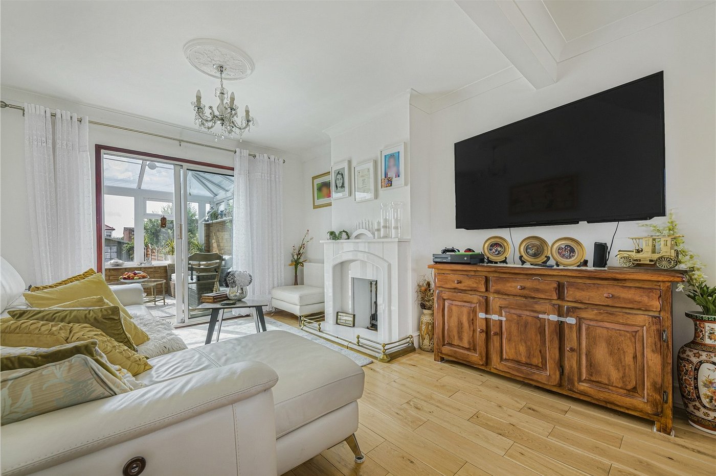 4 bedroom house for sale in South Welling | Robinson Jackson