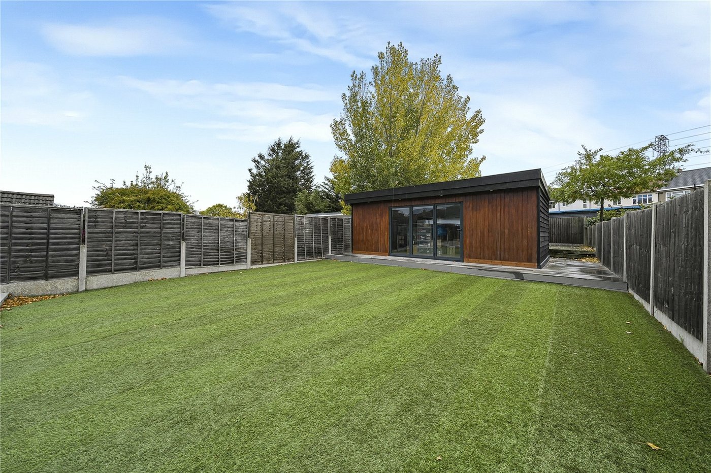 3 bedroom bungalow for sale in South Welling | Robinson Jackson