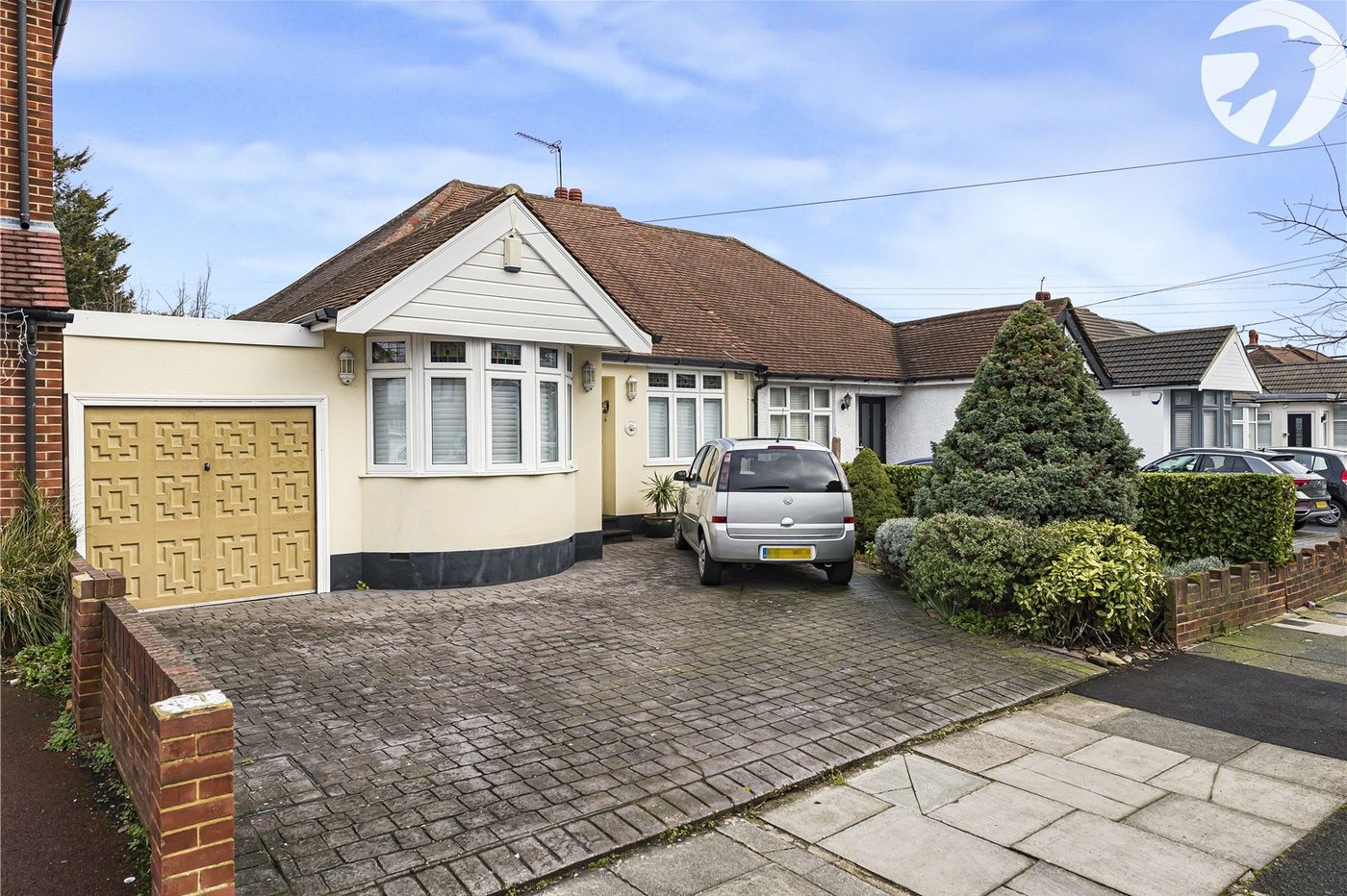 2 bedroom bungalow for sale in South Welling | Robinson Jackson