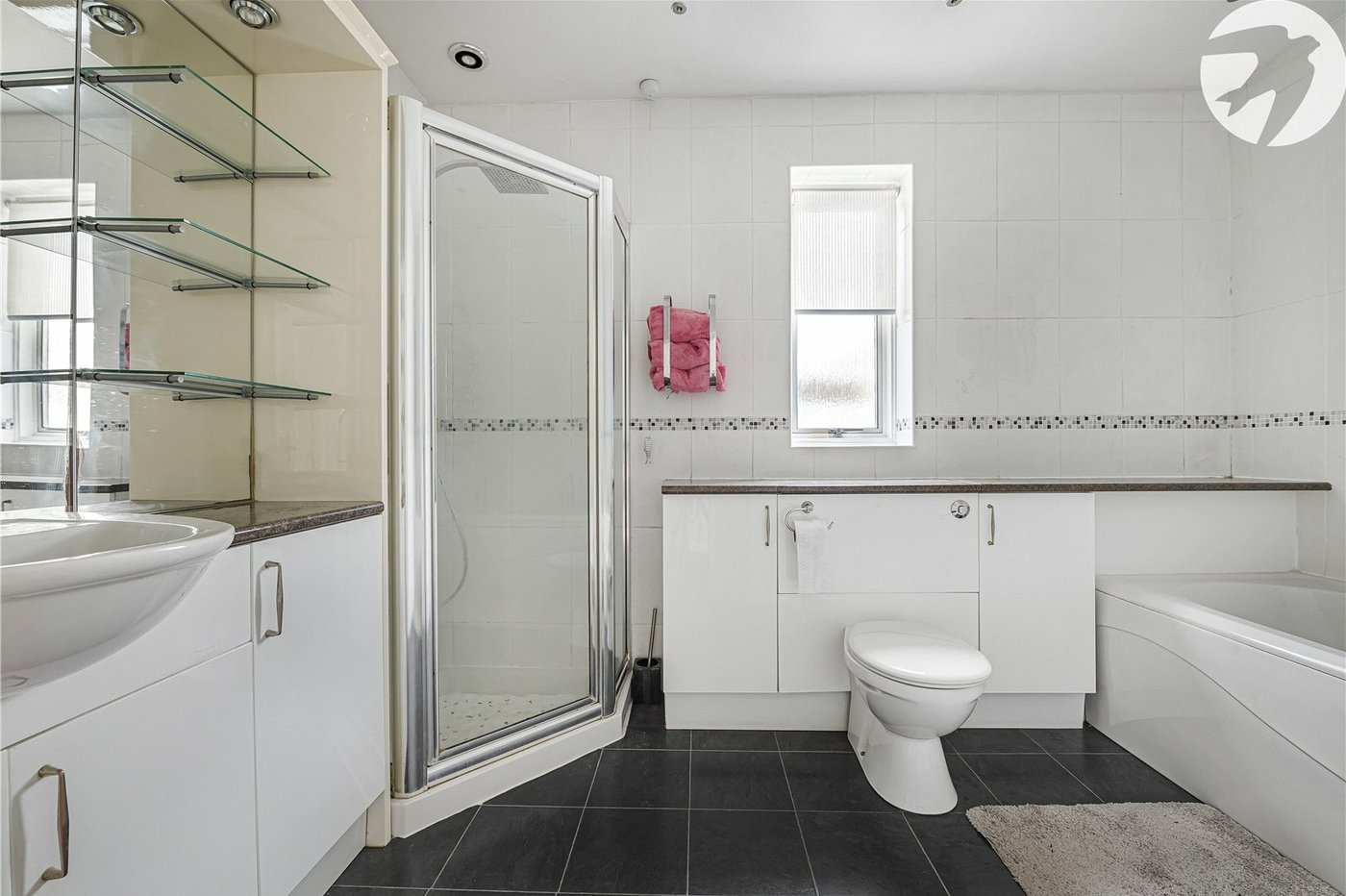 2 bedroom bungalow for sale in South Welling | Robinson Jackson