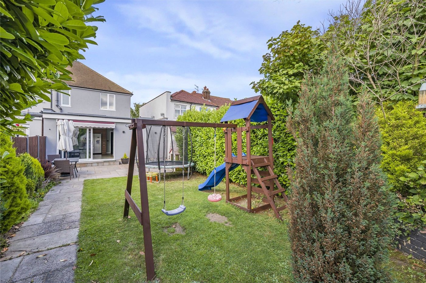 4 bedroom house for sale in South Welling | Robinson Jackson