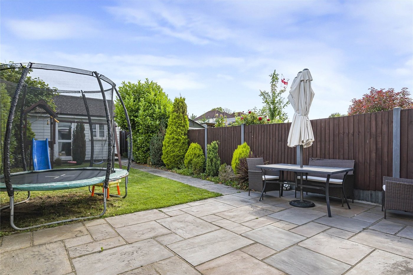 4 bedroom house for sale in South Welling | Robinson Jackson