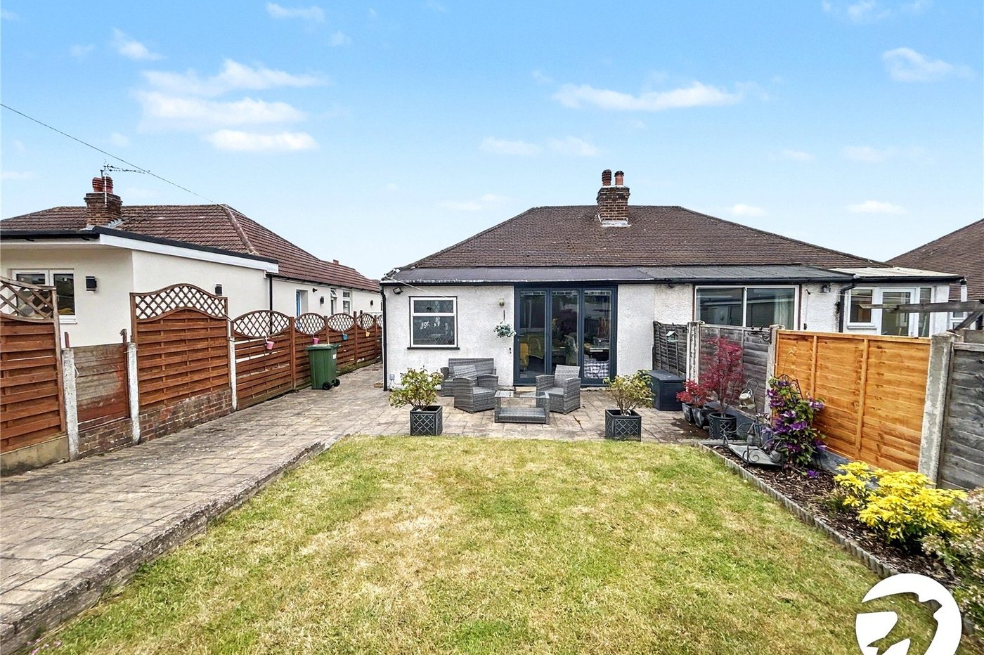 2 bedroom bungalow for sale in Welling | Robinson Jackson