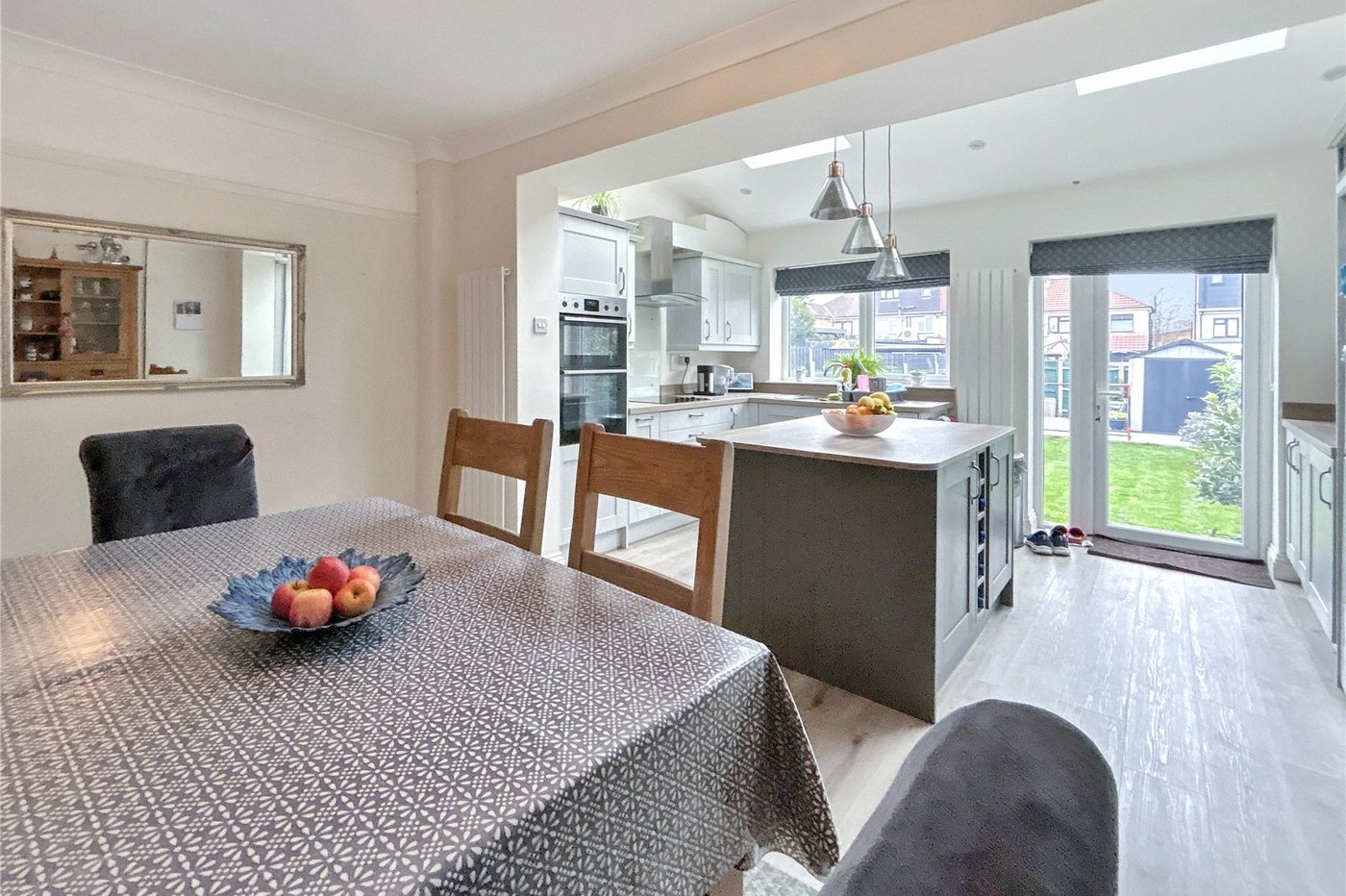 3 bedroom house for sale in Welling | Robinson Jackson