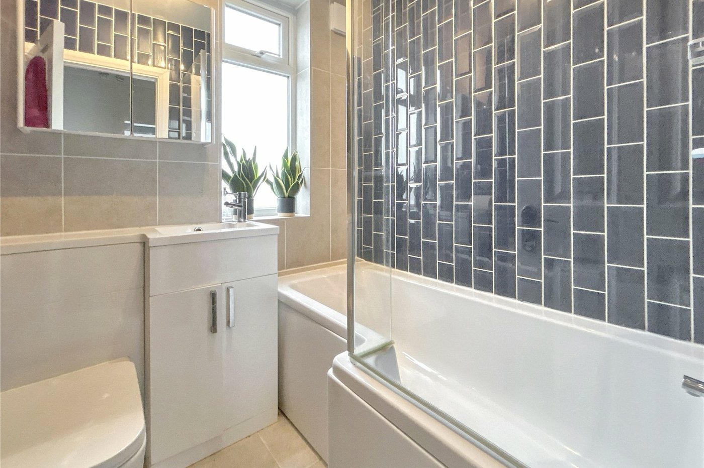 3 bedroom house for sale in Welling | Robinson Jackson