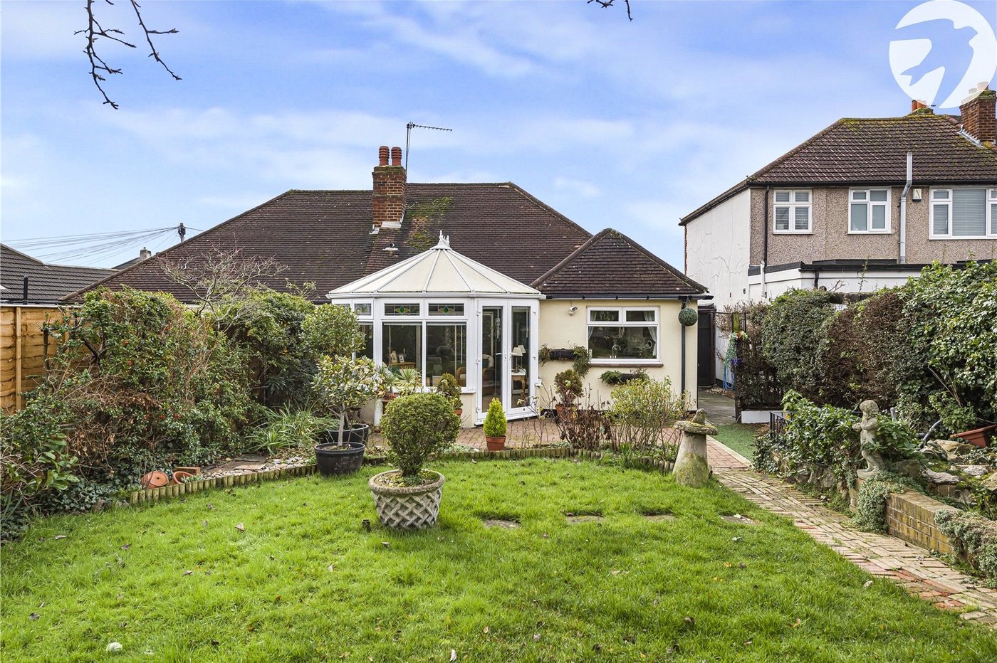 2 bedroom bungalow for sale in Welling | Robinson Jackson