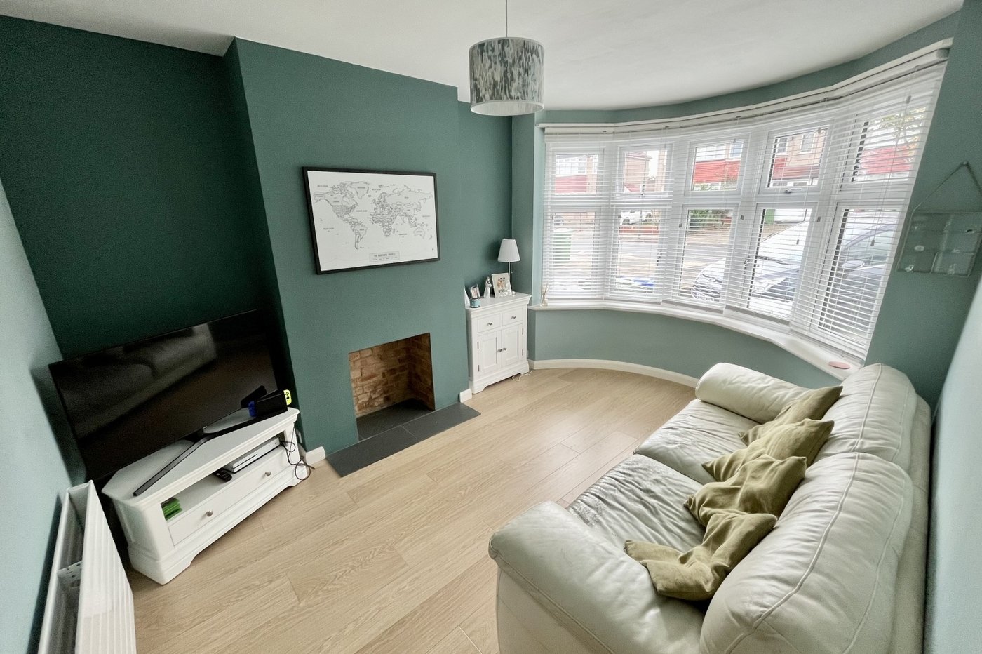 4 bedroom house for sale in Welling | Robinson Jackson