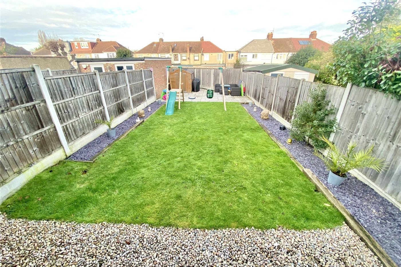 2 bedroom house for sale in Welling | Robinson Jackson