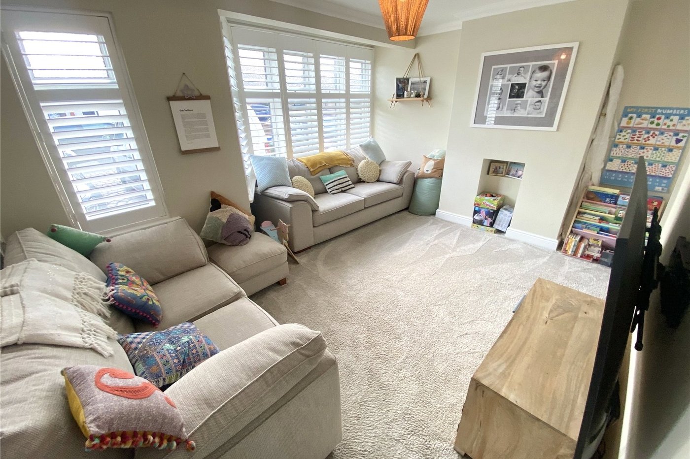 2 bedroom house for sale in Welling | Robinson Jackson