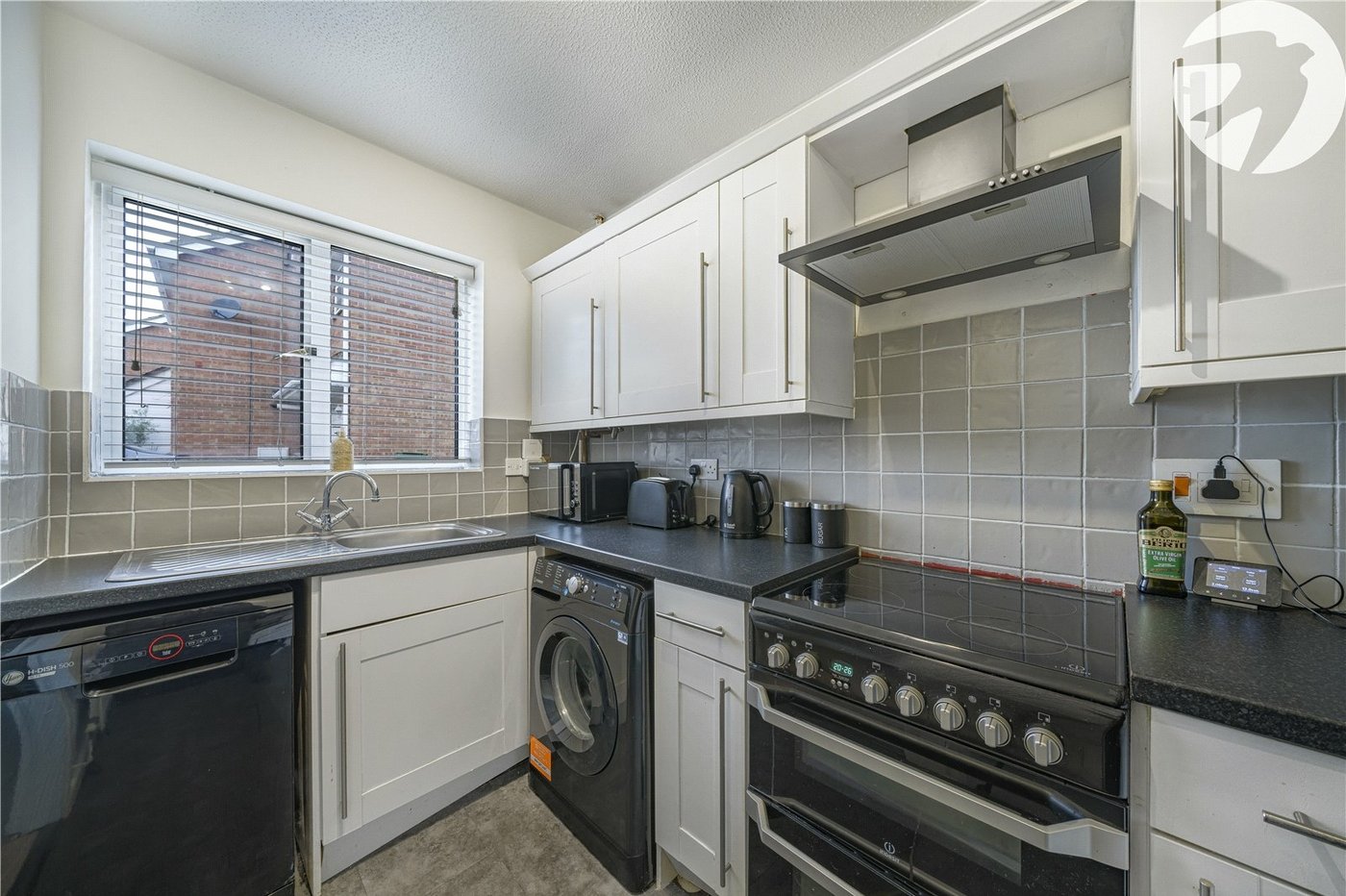 2 bedroom house for sale in Chalk | Robinson Michael & Jackson