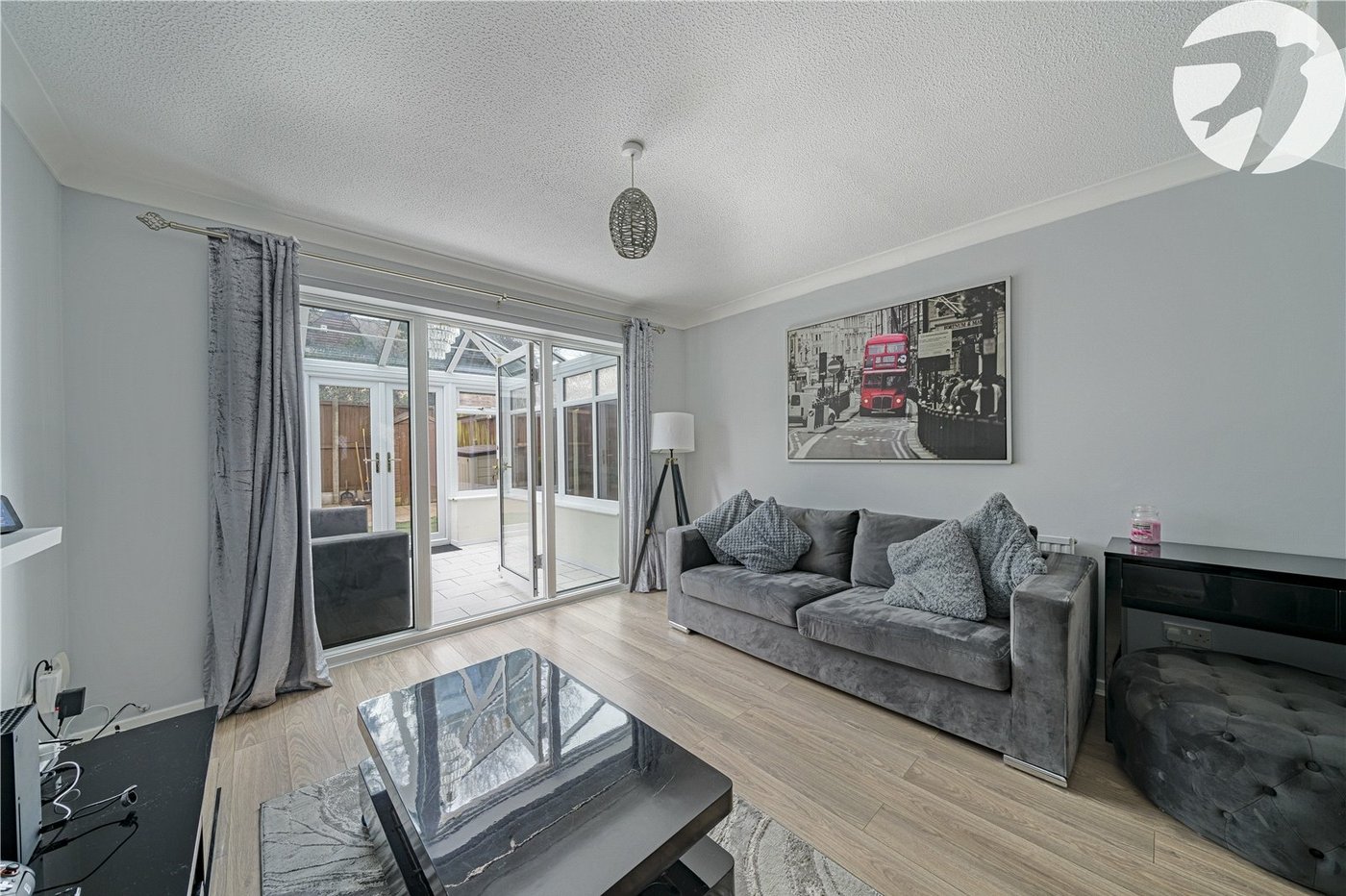 2 bedroom house for sale in Chalk | Robinson Michael & Jackson