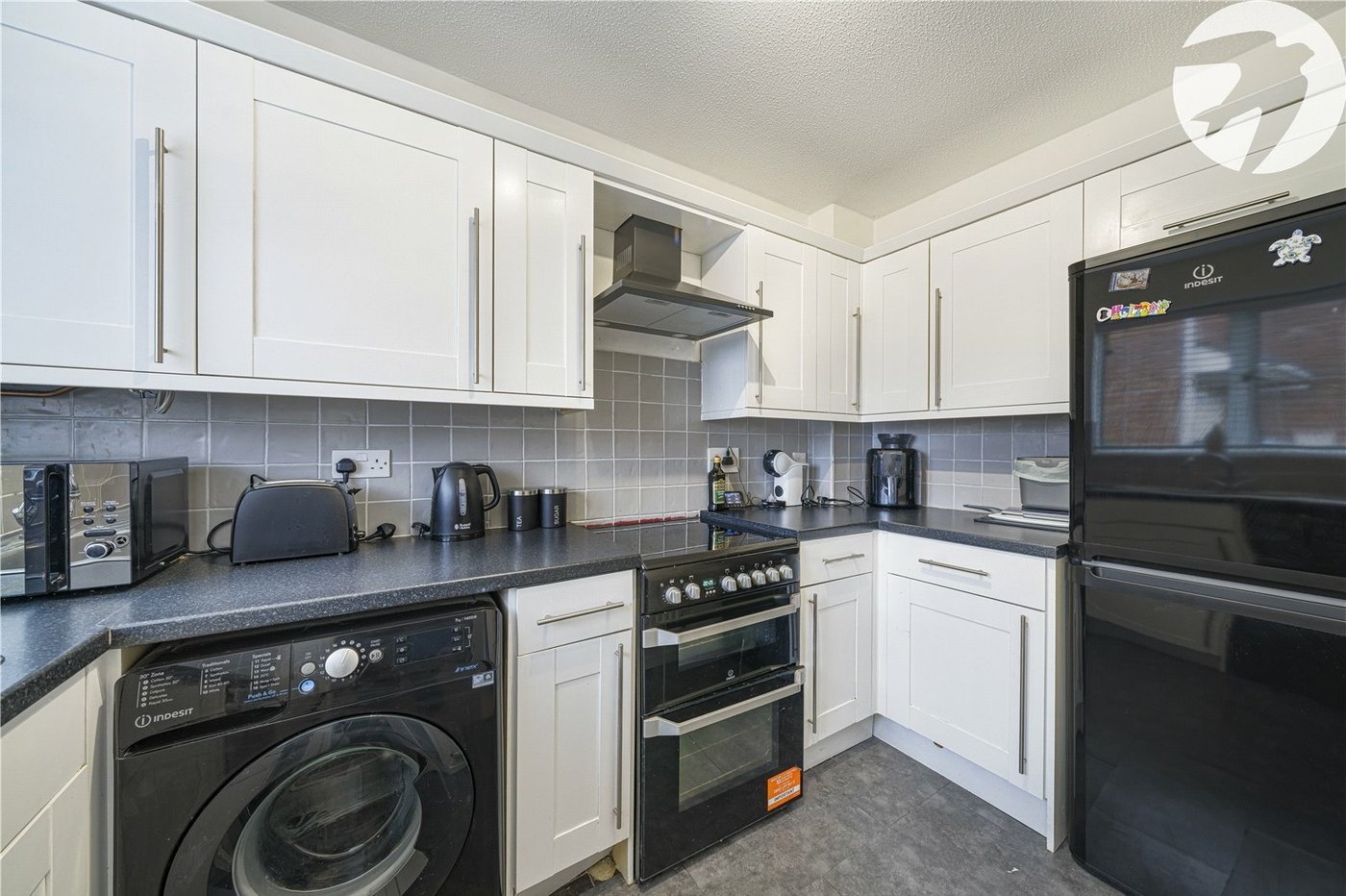 2 bedroom house for sale in Chalk | Robinson Michael & Jackson