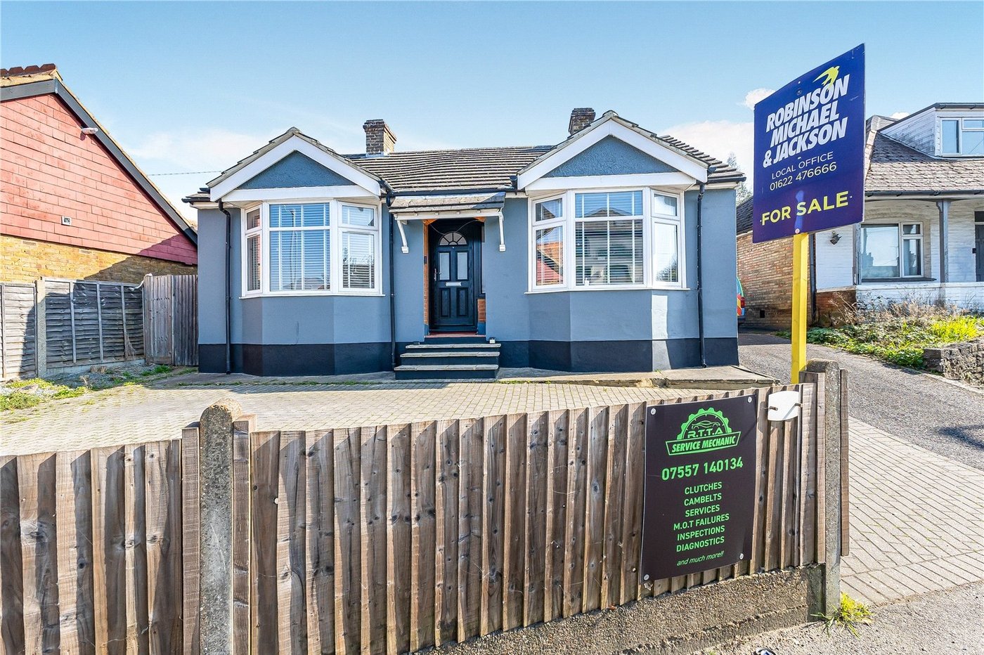 3 bedroom bungalow for sale in Maidstone | Robinson Michael & Jackson