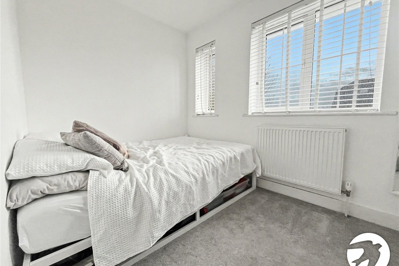 3 bedroom house for sale in Rochester | Robinson Michael & Jackson