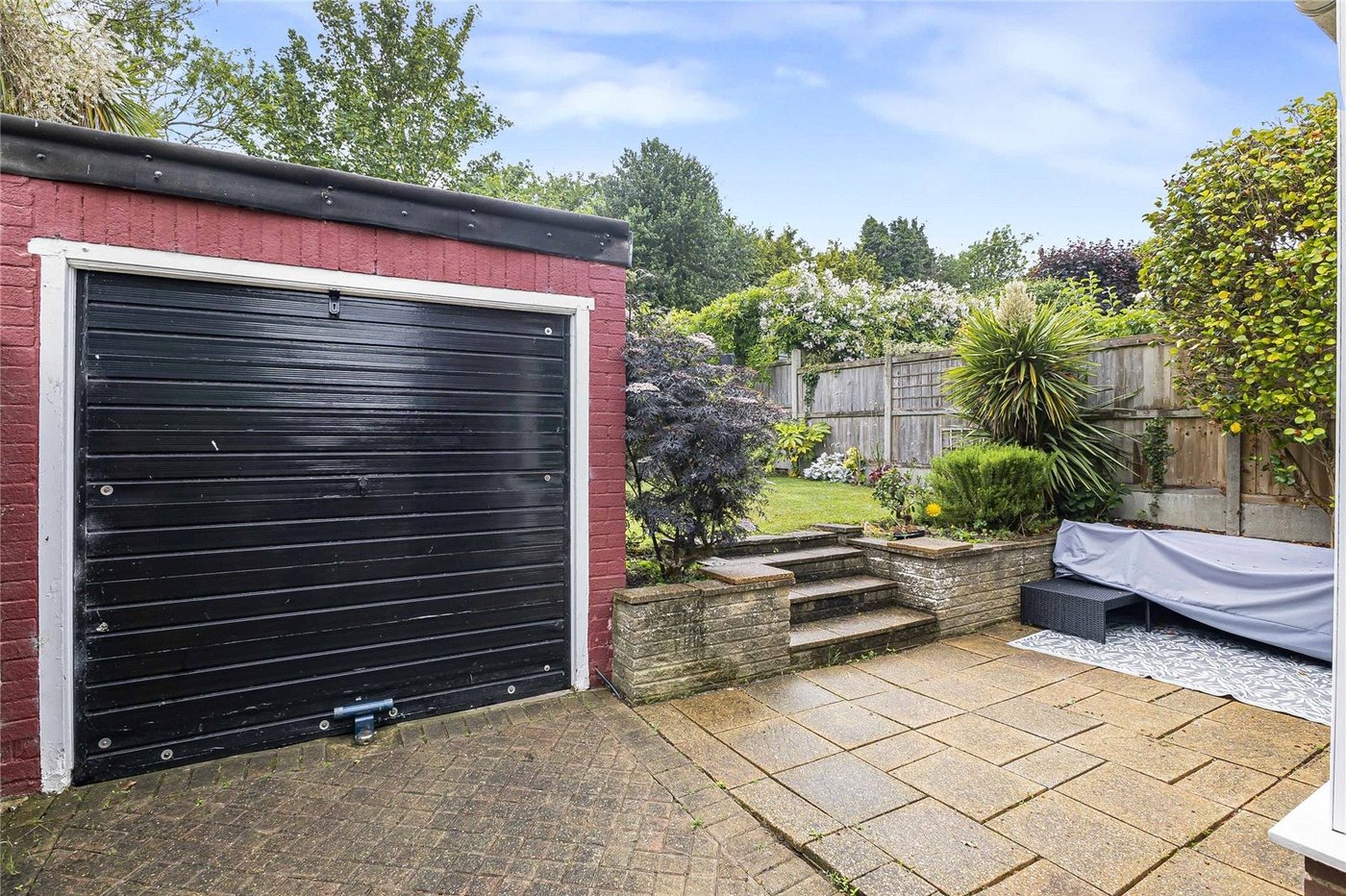 3 bedroom house for sale in Rochester | Robinson Michael & Jackson
