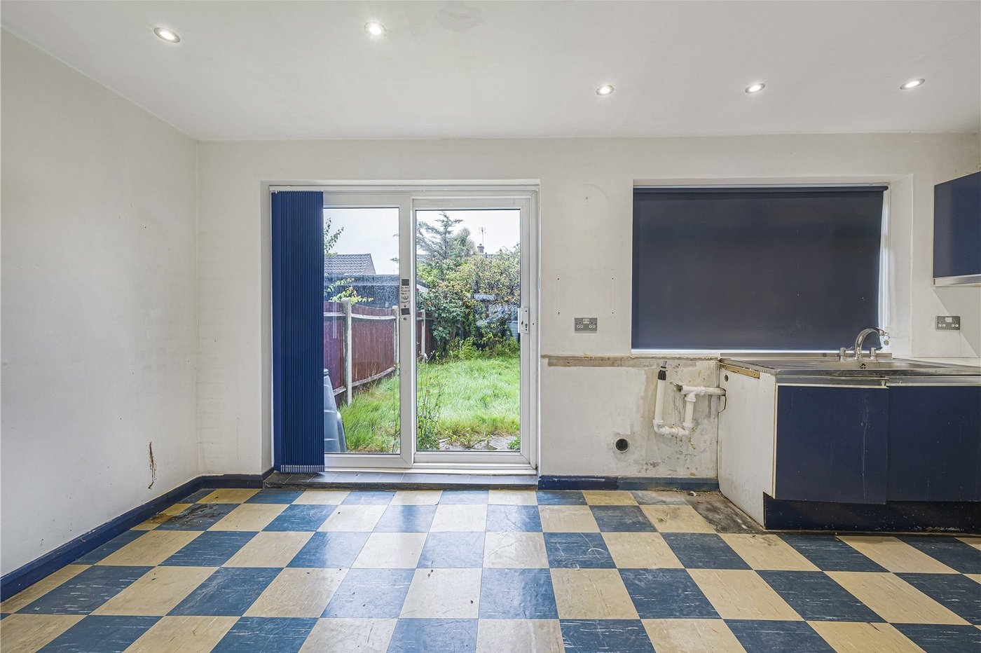 3 bedroom house for sale in Crayford | Robinson Jackson