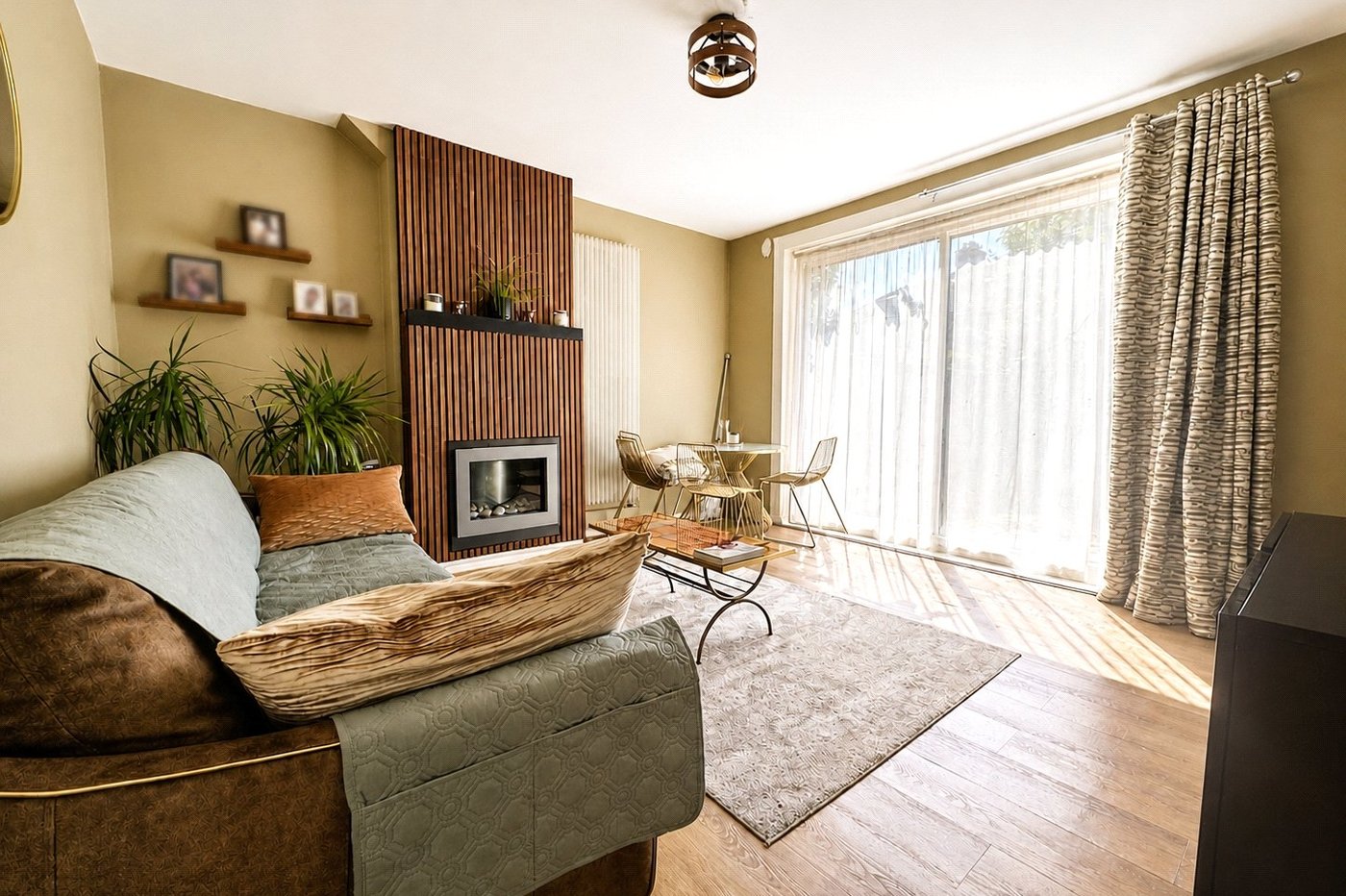3 bedroom house for sale in London | Robinson Jackson