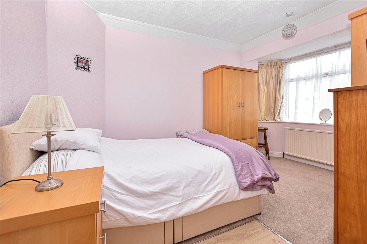 2 bedroom bungalow for sale in Bexleyheath | Robinson Jackson