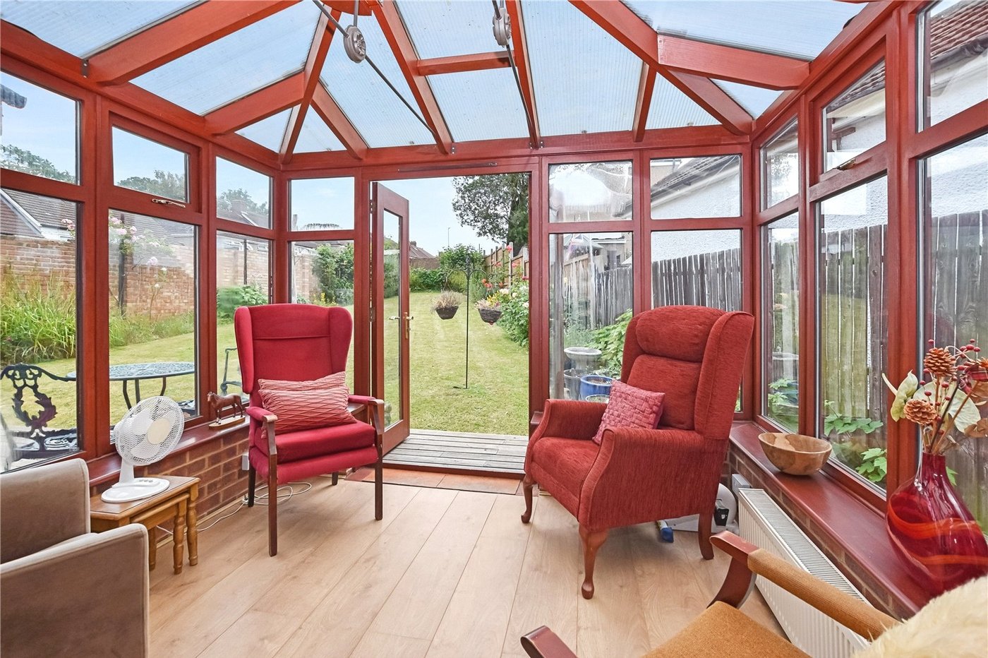 2 bedroom bungalow for sale in Bexleyheath | Robinson Jackson