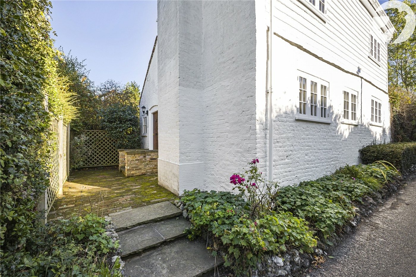 2 bedroom house for sale in Swanley Village | Robinson Jackson