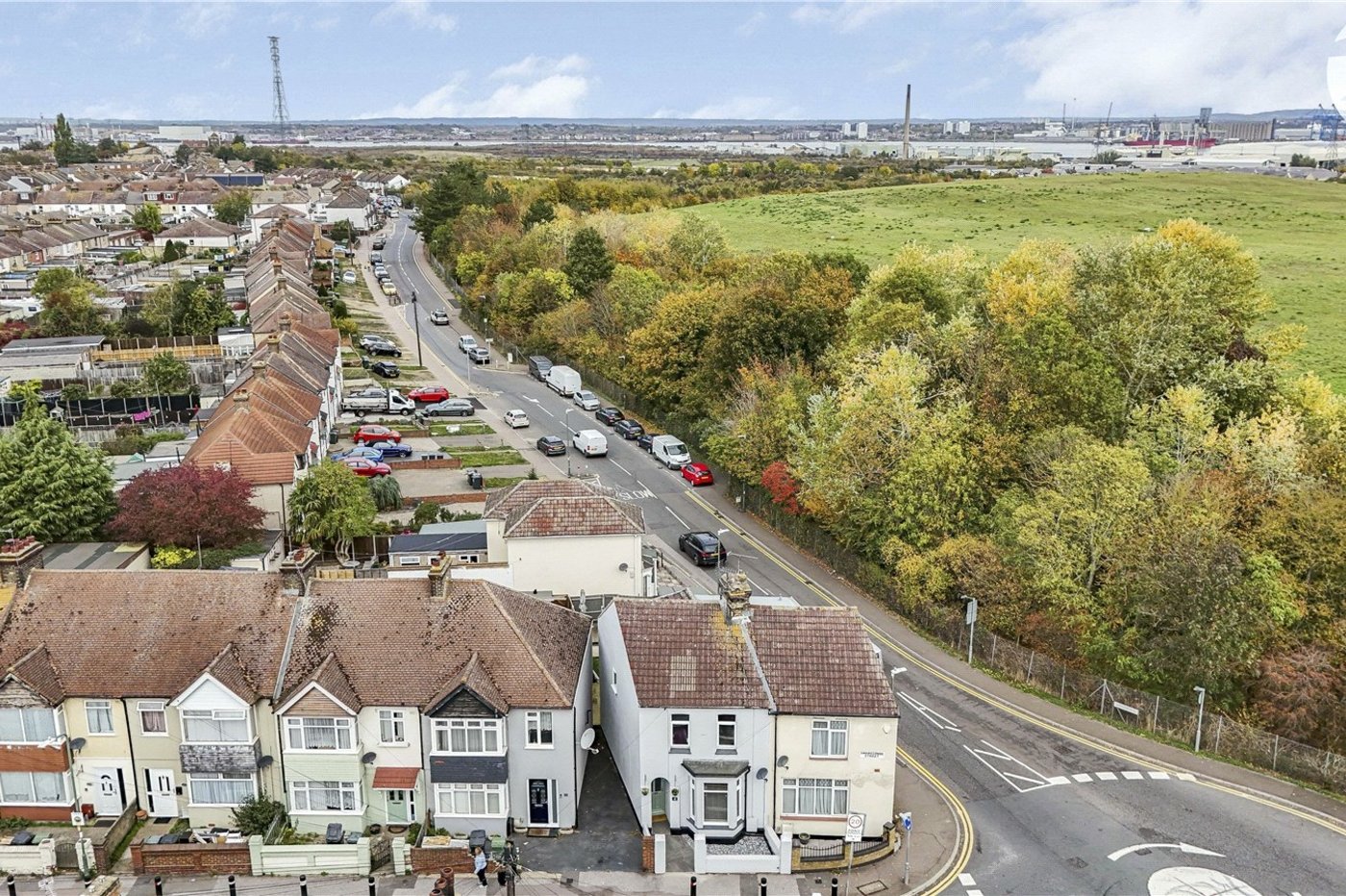 3 bedroom house for sale in Swanscombe | Robinson Jackson