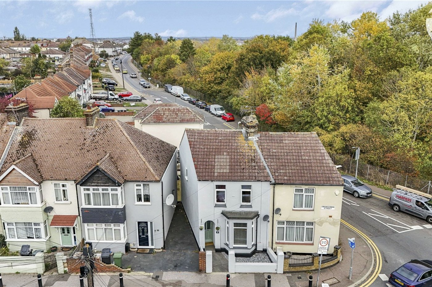 3 bedroom house for sale in Swanscombe | Robinson Jackson