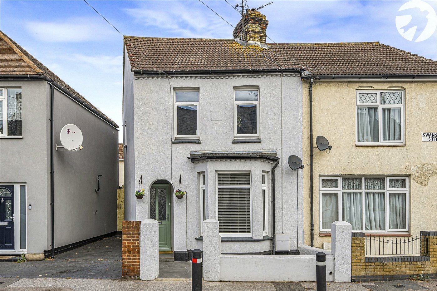 3 bedroom house for sale in Swanscombe | Robinson Jackson