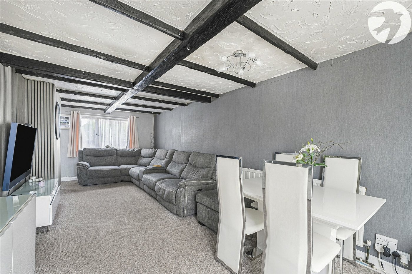 3 bedroom house for sale in Swanscombe | Robinson Jackson