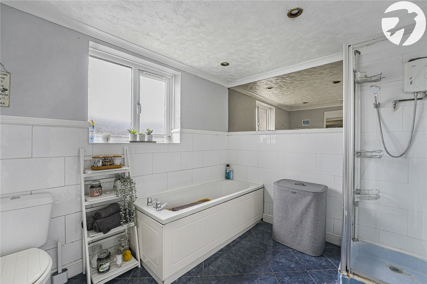 3 bedroom house for sale in Swanscombe | Robinson Jackson