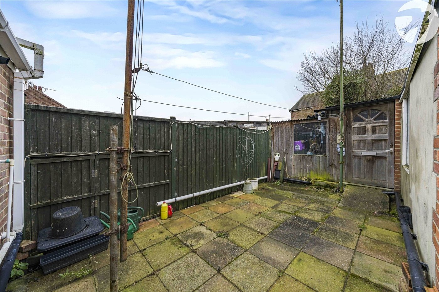 3 bedroom house for sale in Swanscombe | Robinson Jackson