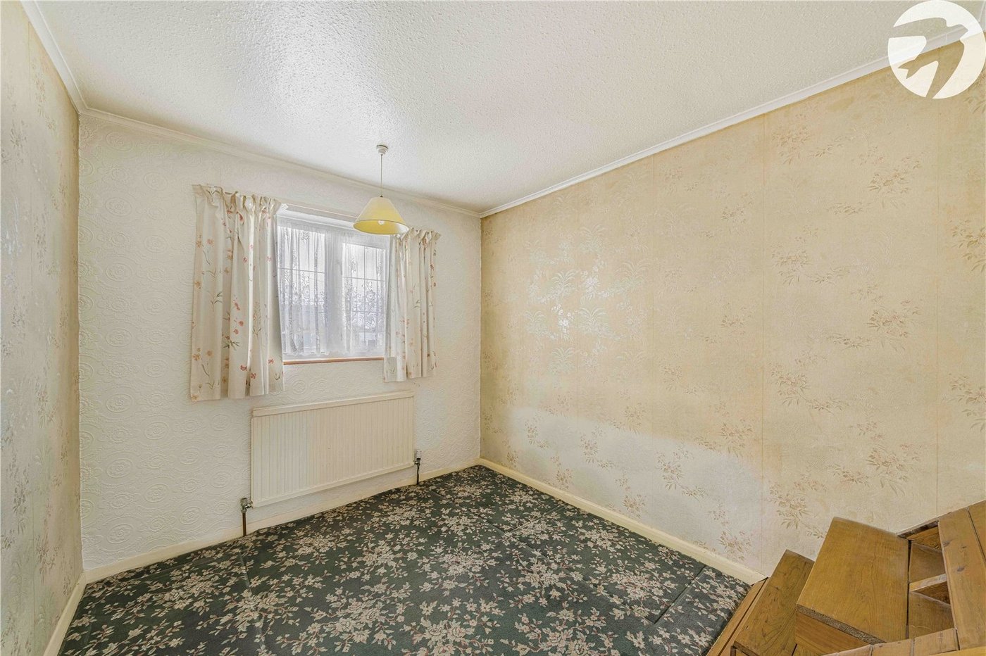 3 bedroom house for sale in Swanscombe | Robinson Jackson