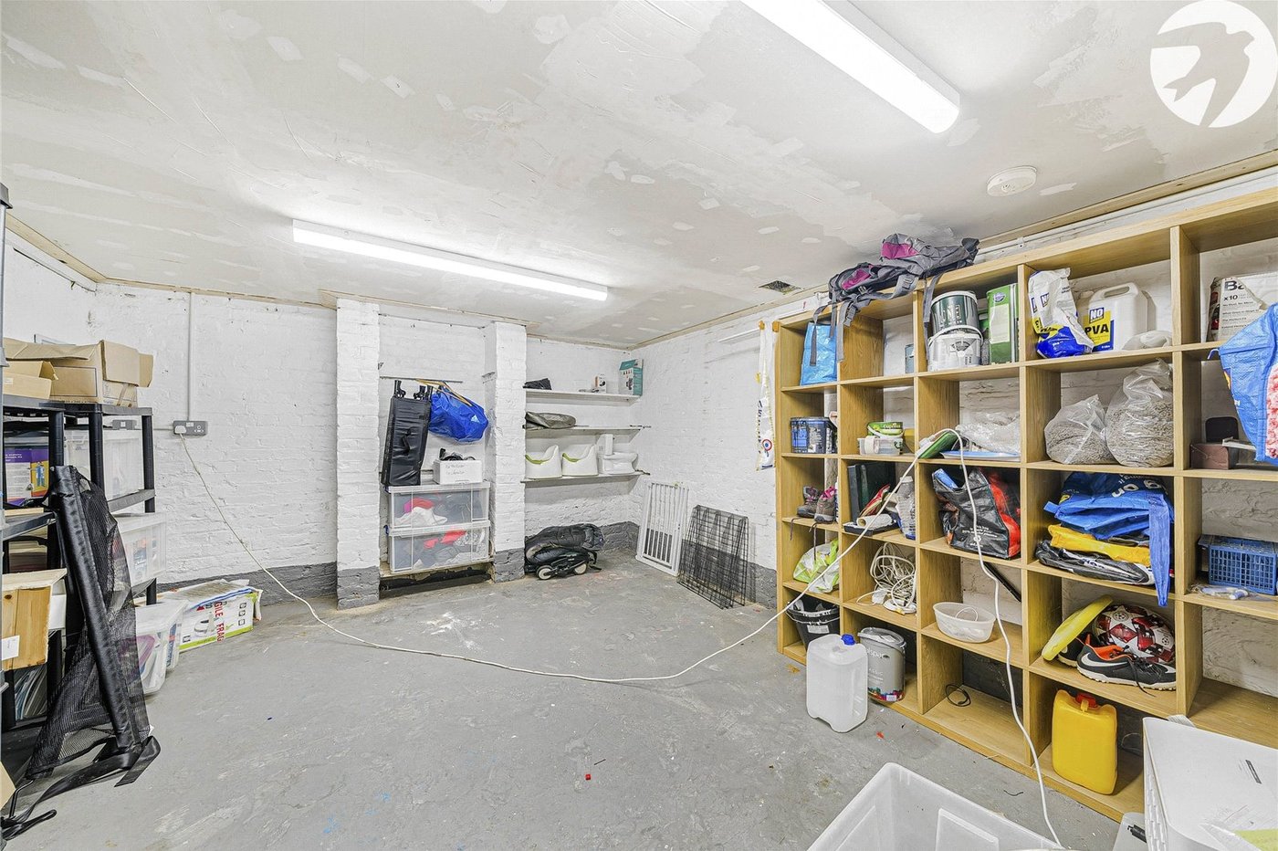 3 bedroom house for sale in Swanscombe | Robinson Jackson