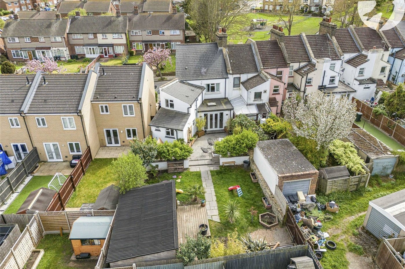 3 bedroom house for sale in Swanscombe | Robinson Jackson