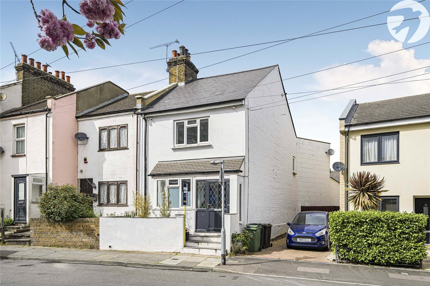 3 bedroom house for sale in Swanscombe | Robinson Jackson