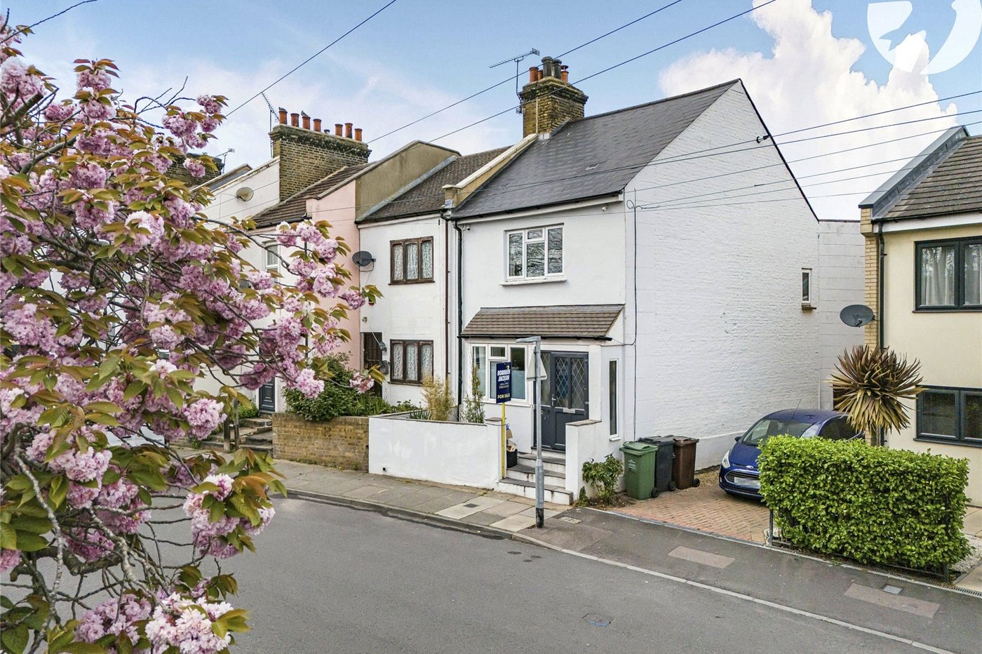 3 bedroom house for sale in Swanscombe | Robinson Jackson