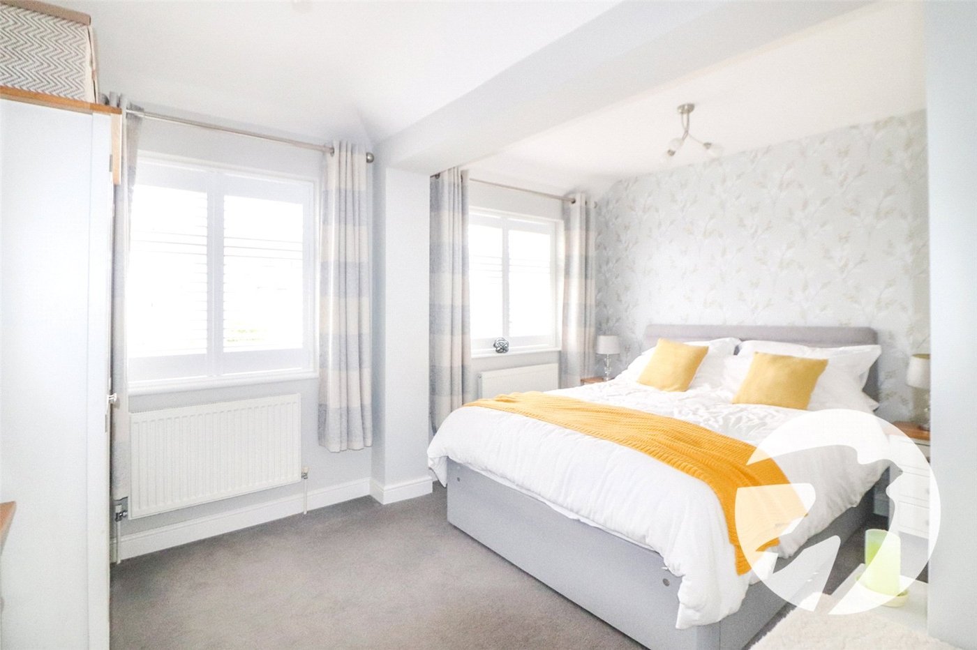 4 bedroom house for sale in Erith (Bexleyheath Borders) | Robinson Jackson