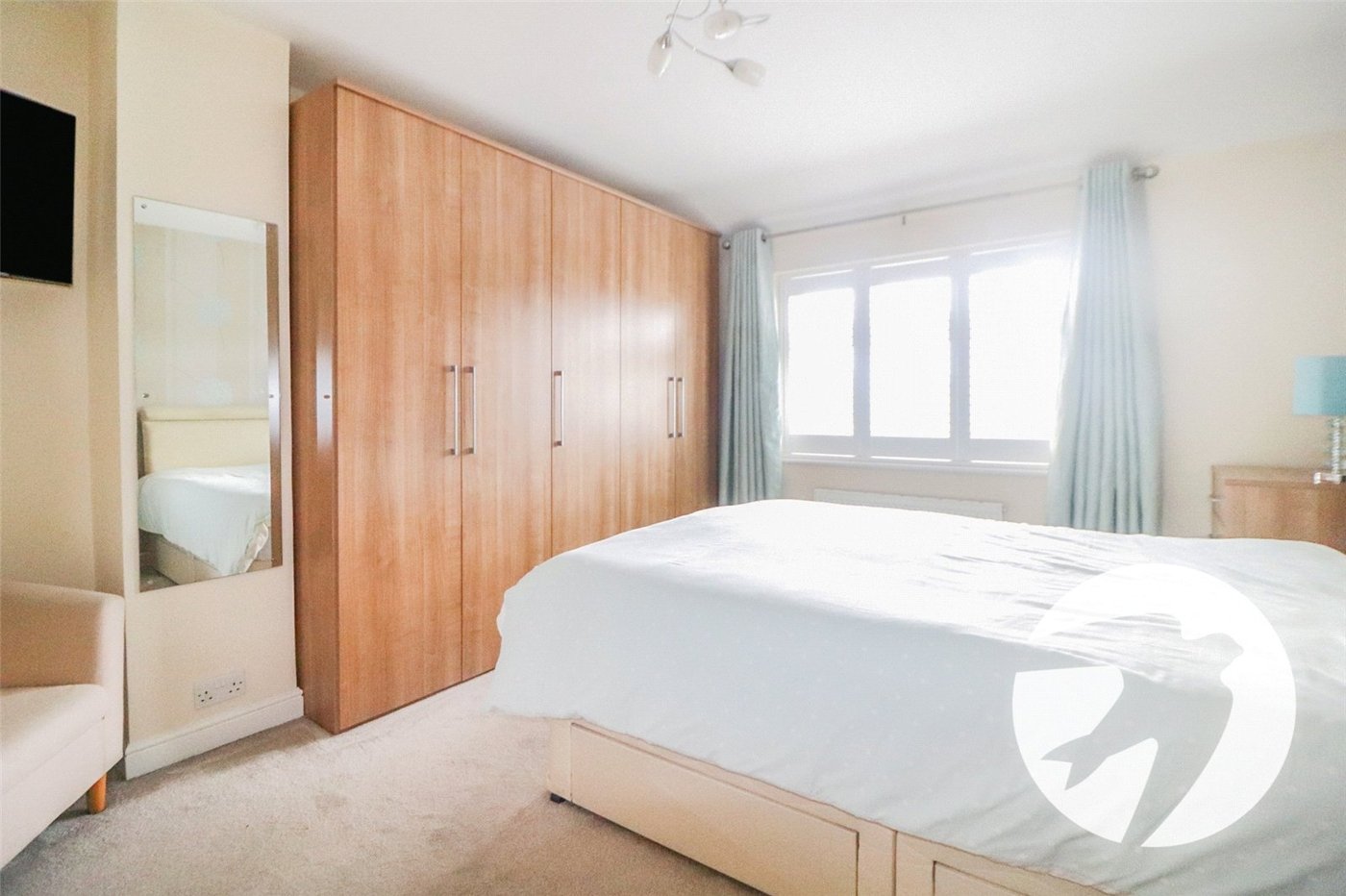 4 bedroom house for sale in Erith (Bexleyheath Borders) | Robinson Jackson