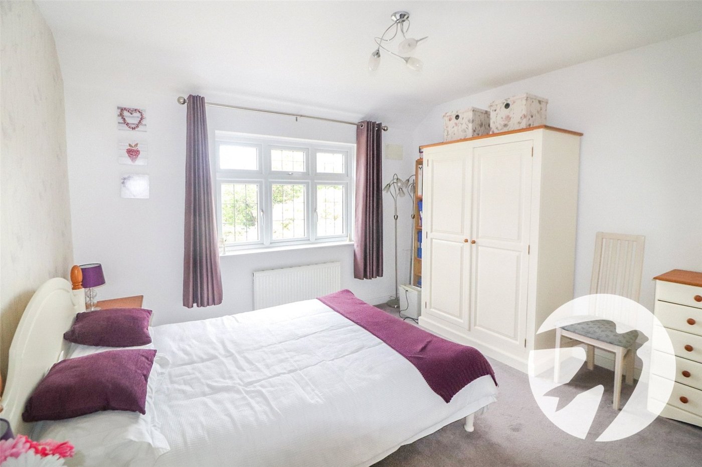 4 bedroom house for sale in Erith (Bexleyheath Borders) | Robinson Jackson