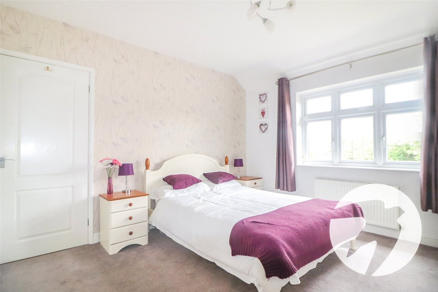 4 bedroom house for sale in Erith (Bexleyheath Borders) | Robinson Jackson