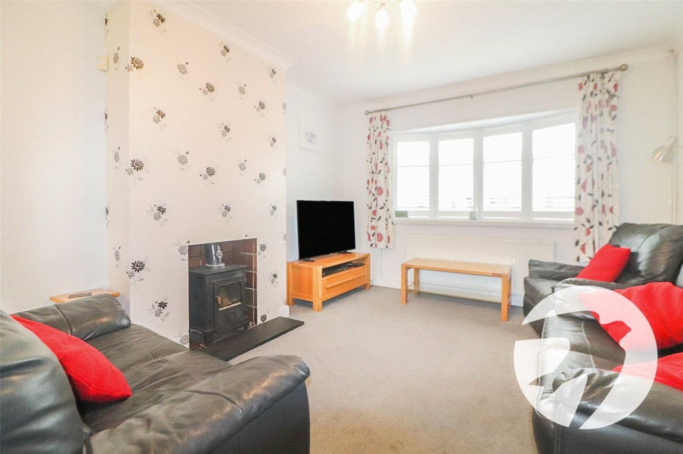 4 bedroom house for sale in Erith (Bexleyheath Borders) | Robinson Jackson